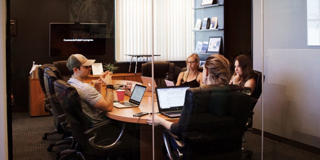 business meeting booking pacific 7